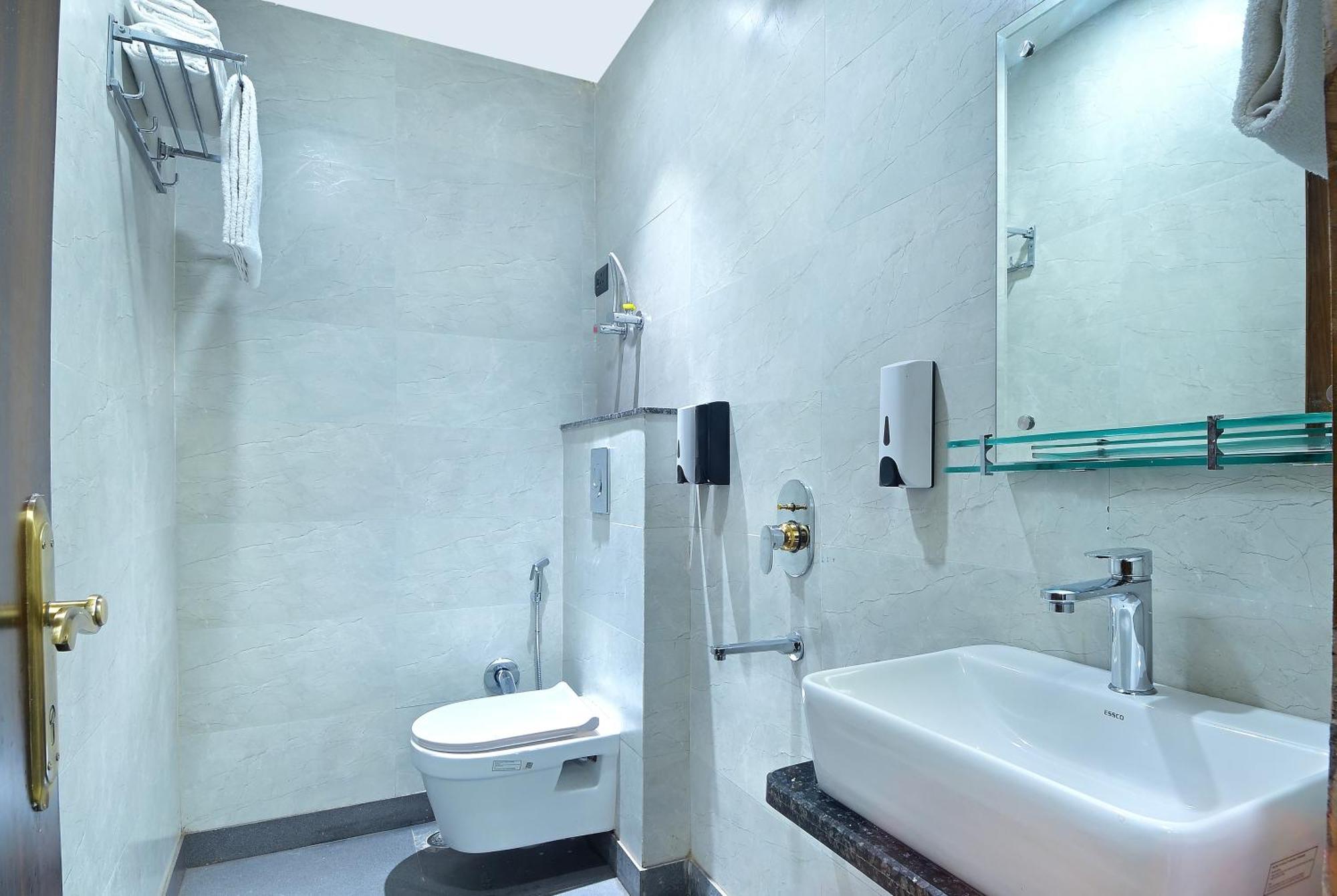 Hotel Nav Durga "2 Walking From New Delhi Railway Station" Екстер'єр фото